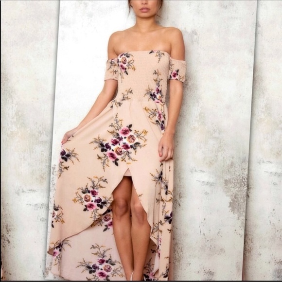 Haute Rogue Off Shoulder Boho Floral Dress - Picture 3 of 8